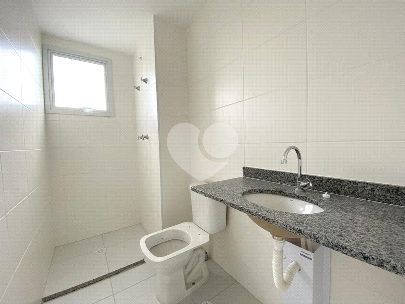 Apartamento à venda com 3 quartos, sendo 1 suíte,  em Parada Inglesa, São Paulo, SP