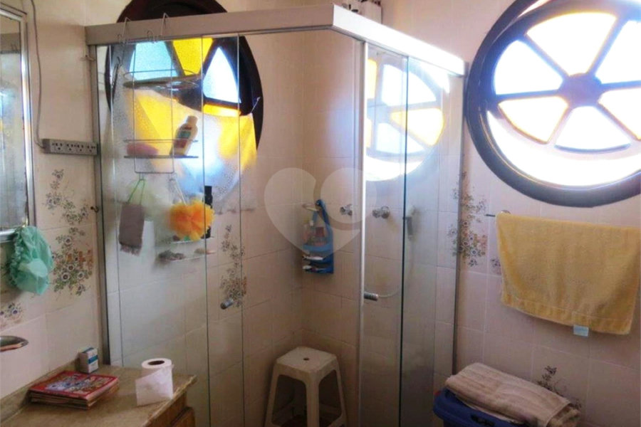 Sobrado à venda com 4 quartos, sendo 1 suíte, em Tucuruvi, São Paulo, SP