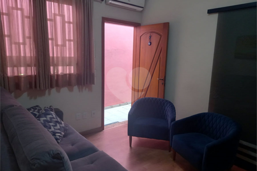 Casa à venda com 3 quartos, sendo 1 suíte, em Parque Novo Mundo, São Paulo, SP