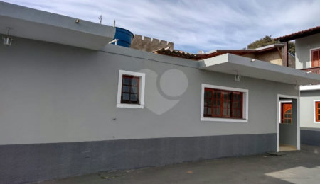 Casa à venda com 2 suítes em João XXIII, Vinhedo, SP