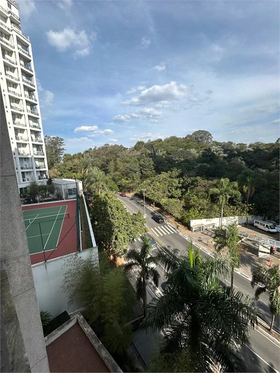 Apartamento à venda com 2 suítes em Parque do Morumbi, São Paulo, SP