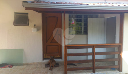 Casa à venda com 3 quartos, sendo 1 suíte,  em Capela, Vinhedo, SP
