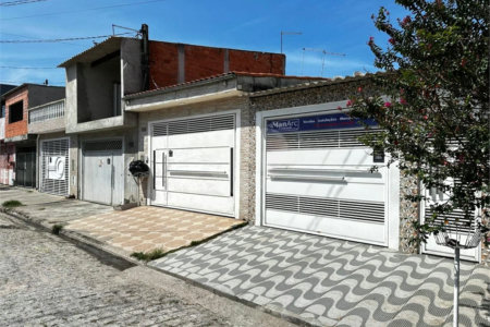 Sobrado à venda com 3 quartos em Jardim Suzanópolis, Suzano, SP