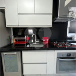 Apartamento à venda com 3 quartos, sendo 1 suíte, em Vila Hamburguesa, São Paulo, SP