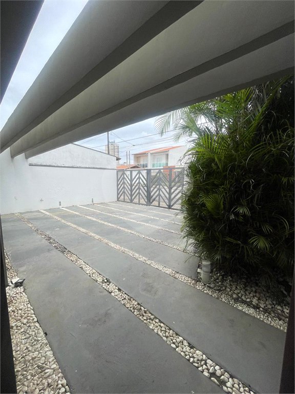 Sobrado à venda com 3 quartos, sendo 1 suíte,  em Jardim Armênia, Mogi das Cruzes, SP