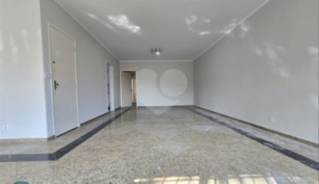 Casa à venda com 3 quartos, sendo 1 suíte,  em Tremembé, São Paulo, SP