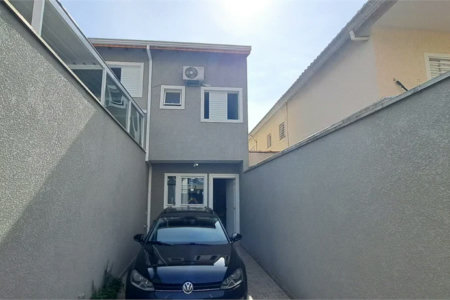 Sobrado à venda com 2 suítes em Vila Polopoli, São Paulo, SP