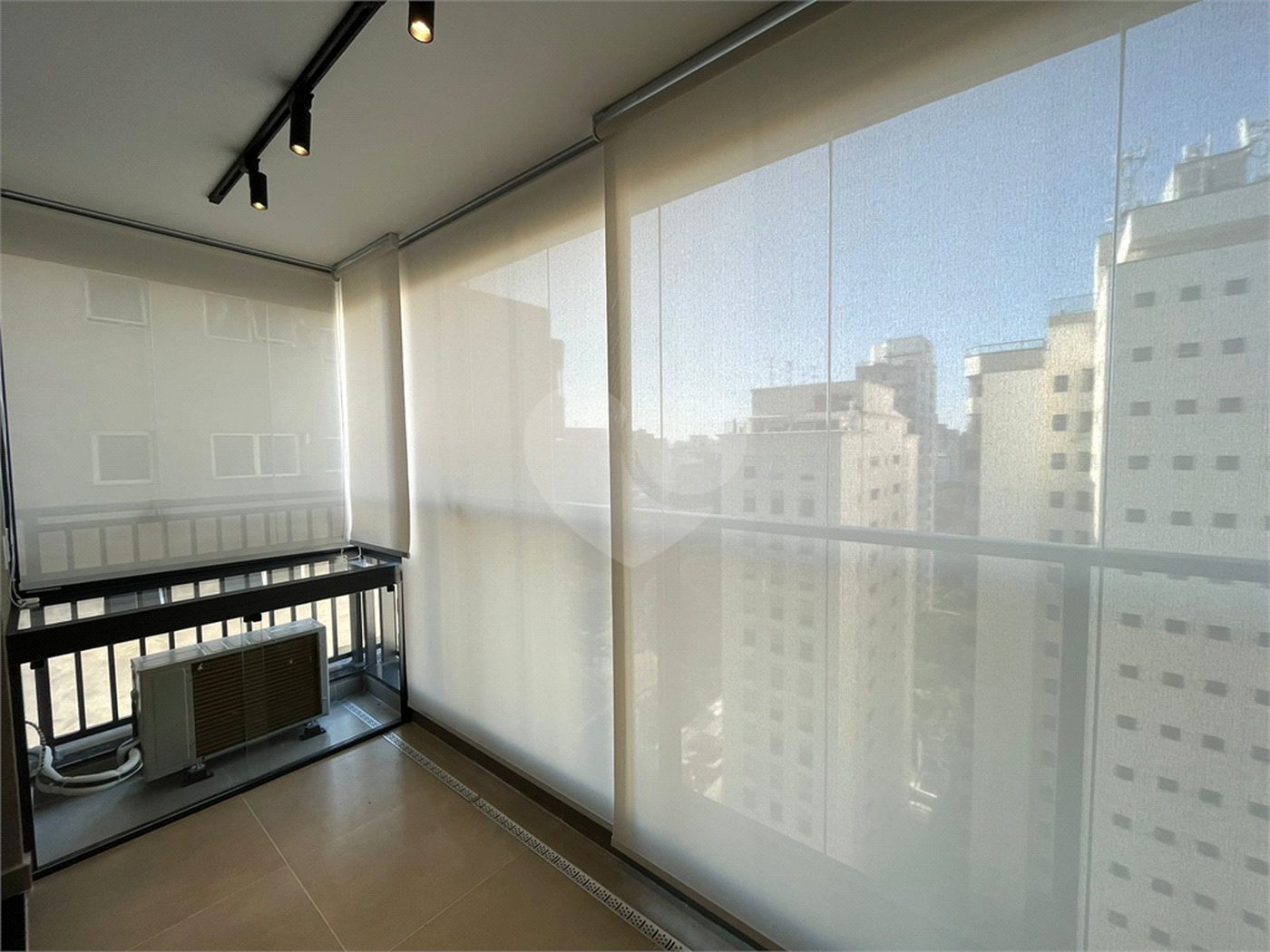 Studio locado á venda perto do metrô no Campo Belo, São Paulo - SP