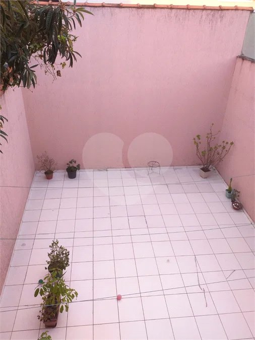 Vende-se Lindo Sobrado na Vila Santa Catarina