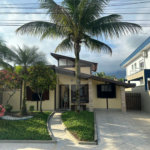 Casa à venda com 3 quartos, sendo 1 suíte,  no condomínio Morada da Praia, Bertioga - SP