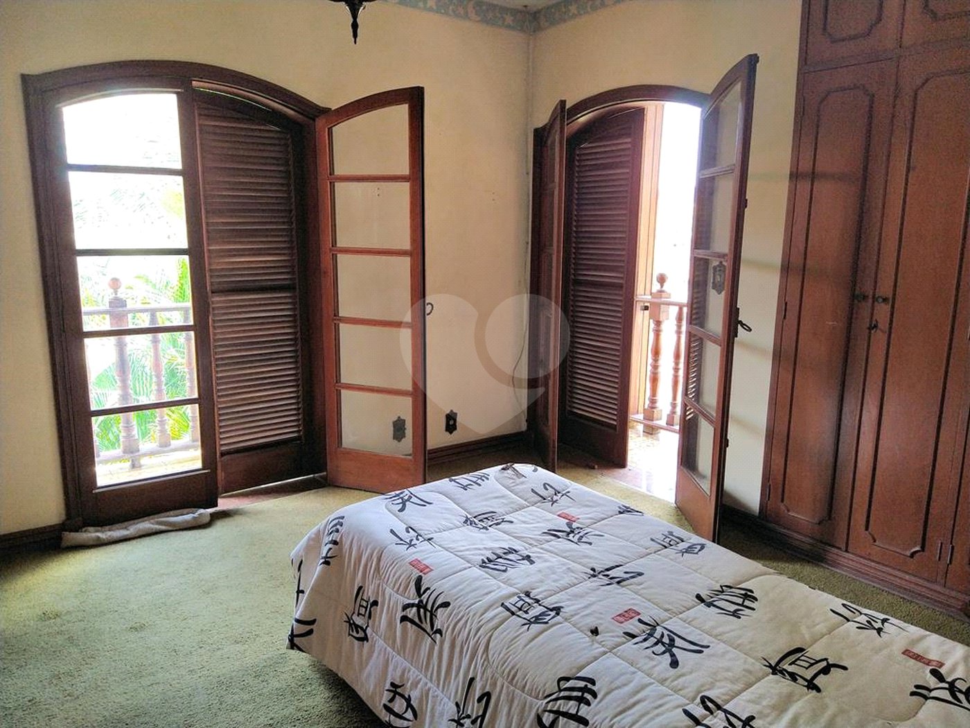 Casa à venda ou para alugar com 4 suítes em Vila Comercial, São Paulo, SP