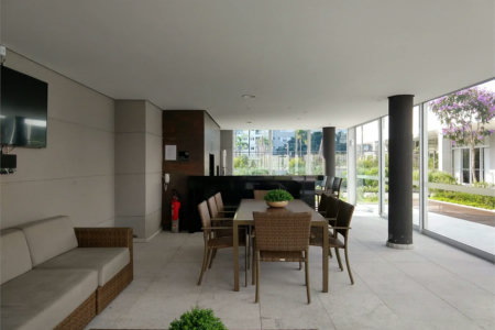 Apartamento à venda com 3 suítes em Vila Anastácio, São Paulo, SP
