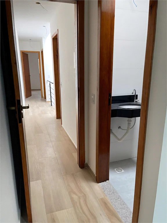 Casa à venda com 3 quartos, sendo 1 suíte, em Cidade Dos Bandeirantes, São Paulo - SP