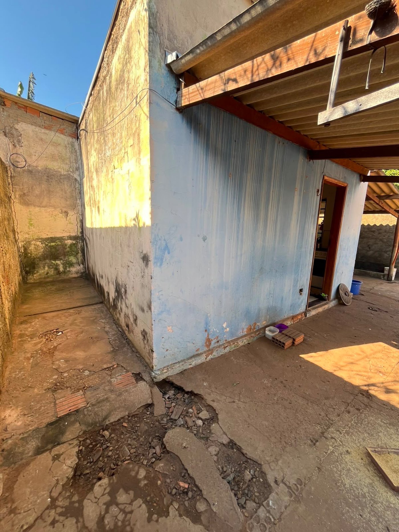 Casa à venda com 2 quartos em Vila Guanabara, Três Lagoas, MS