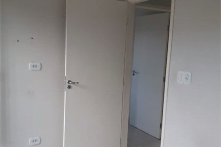 Sobrado à venda com 4 quartos, sendo 1 suíte, em Jardim Germânia, São Paulo, SP
