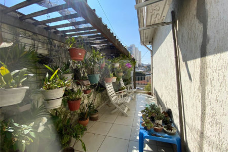 Sobrado à venda com 3 quartos, sendo 1 suíte,  em Vila Ipojuca, São Paulo, SP