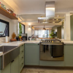 Apartamento à venda com 3 quartos, sendo 1 suíte, em Moema, São Paulo, SP