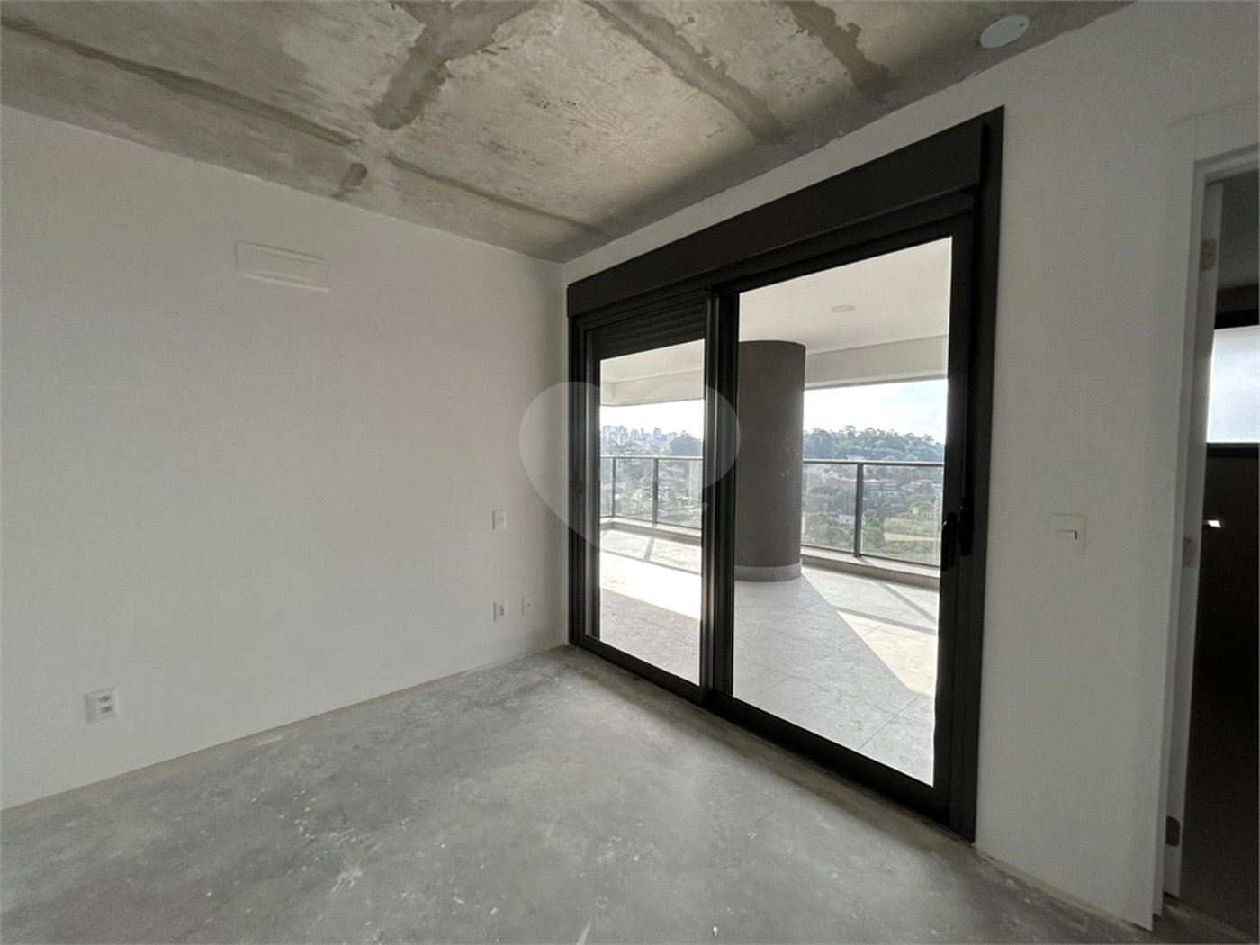 Apartamento à venda com 3 suítes em Panamby, São Paulo, SP