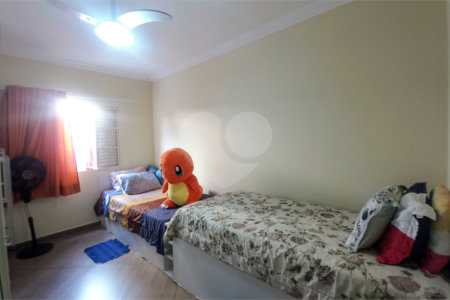 Casa à venda com 3 quartos, sendo 1 suíte,  em Jardim Residencial Martinez, Sorocaba, SP