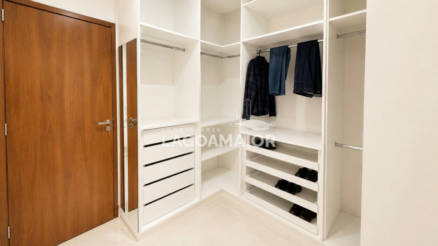 Casa à venda com 3 quartos, sendo 3 suítes, no condomínio Residencial Costa Leste, Três Lagoas - MS