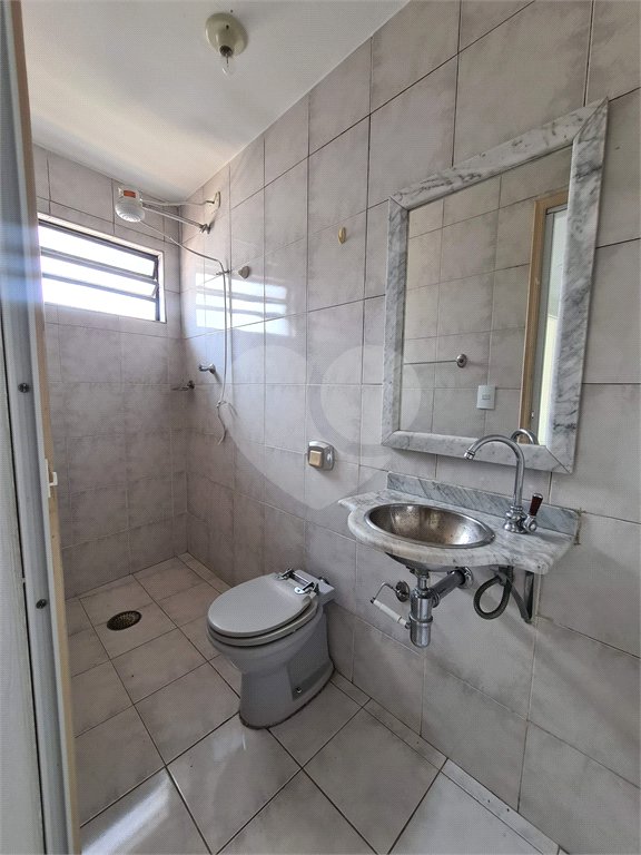 Sobrado à venda ou para alugar com 3 quartos, sendo 1 suíte, em Alto da Boa Vista, São Paulo, SP