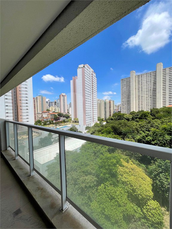 Apartamento à venda com 3 quartos, sendo 1 suíte, em Aclimação, São Paulo, SP