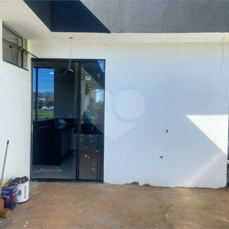 Casa à venda com 3 quartos, sendo 1 suíte, no condomínio Residencial Alto da Boa Vista, Araraquara - SP