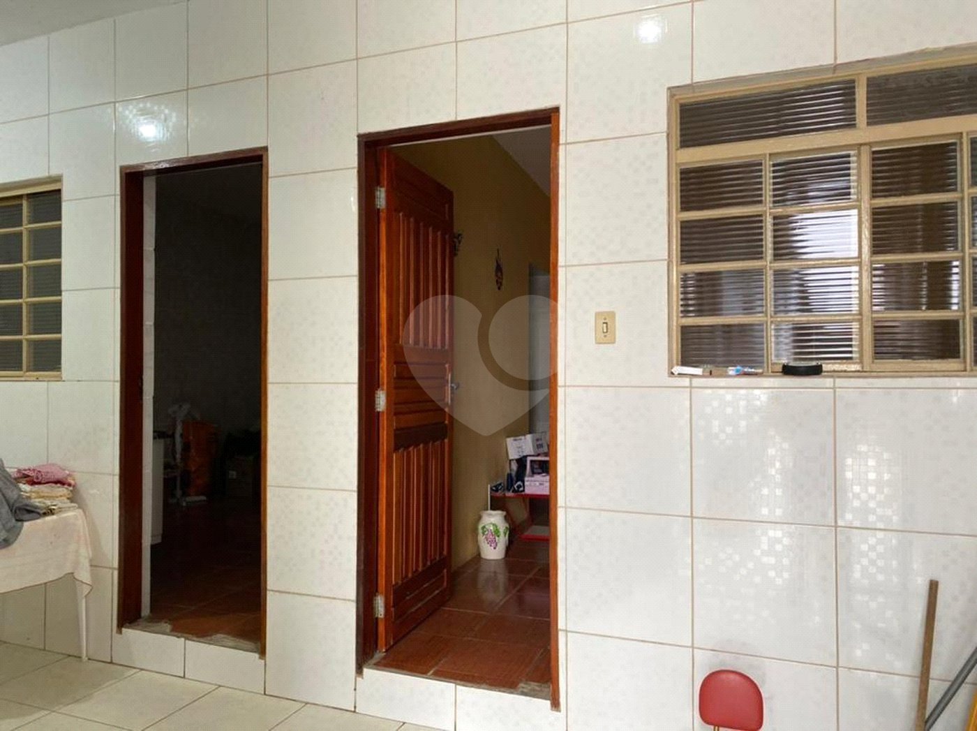 Casa à venda com 2 quartos, sendo 1 suíte, no Centro, Araçoiaba da Serra, SP