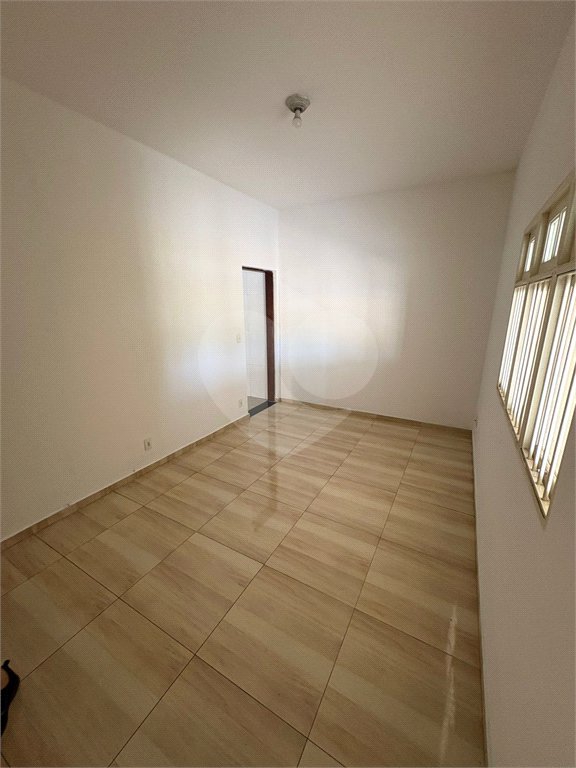 Casa Térrea à venda com 2 quartos em Jardim América, Poá, SP