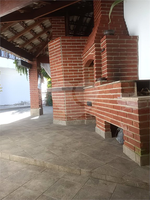 Sobrado à venda com 5 quartos, sendo 4 suítes,  em Rolinópolis, São Paulo, SP