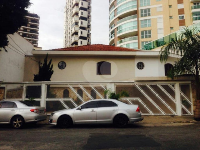 Casa à venda com 3 quartos, sendo 1 suíte,  no condomínio Praça Doutor José Augusto César,12, São Paulo - SP
