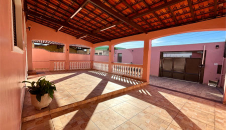 Casa à venda ou para alugar com 3 quartos, sendo 1 suíte, em Jardim Monte Santo, Itapetininga, SP