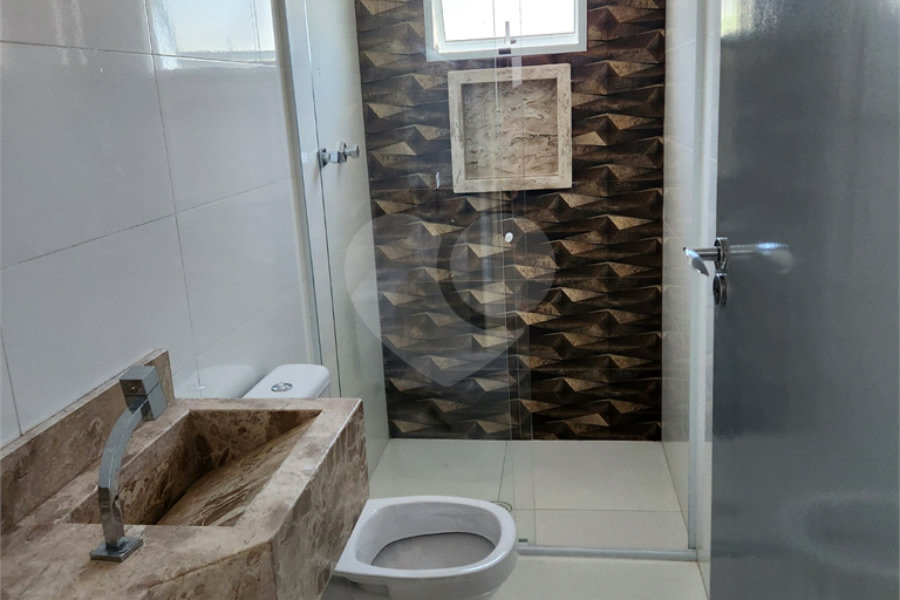Sobrado à venda com 3 quartos, sendo 1 suíte,  em Vila Pereira Barreto, São Paulo, SP