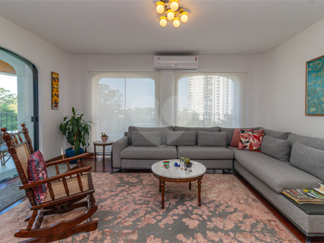 Apartamento à venda com 4 suítes em Chácara Flora, São Paulo, SP