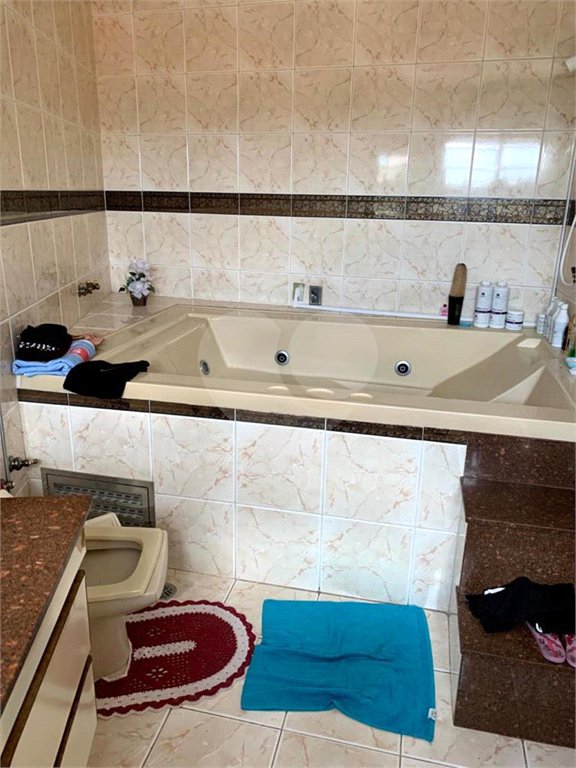Sobrado à venda com 3 quartos, sendo 1 suíte, em Vila Guilherme, São Paulo, SP