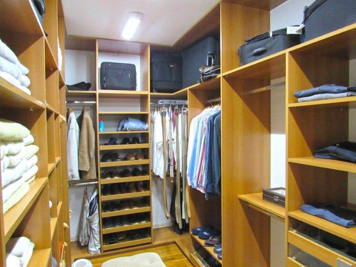 Casa à venda com 4 suítes no condomínio Residencial Giardino Pirandello, São Paulo - SP