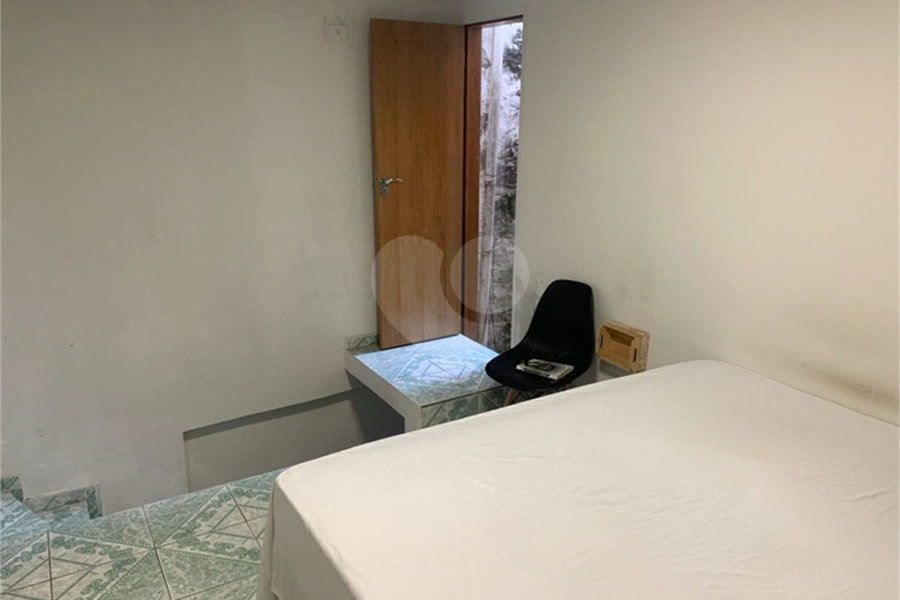 Sobrado à venda com 4 quartos no Brasilândia, São Paulo, SP
