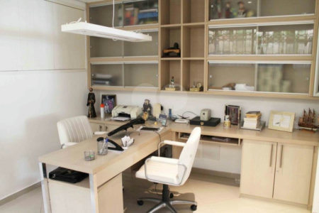 Casa Térrea à venda ou para alugar com 3 suítes em Brooklin Velho, São Paulo, SP