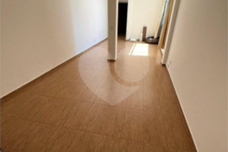 Apartamento à venda com 2 quartos em Aclimação, São Paulo, SP