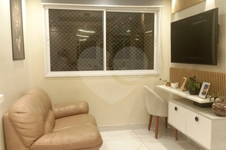 Apartamento à venda com 2 quartos em Santa Teresinha, São Paulo, SP