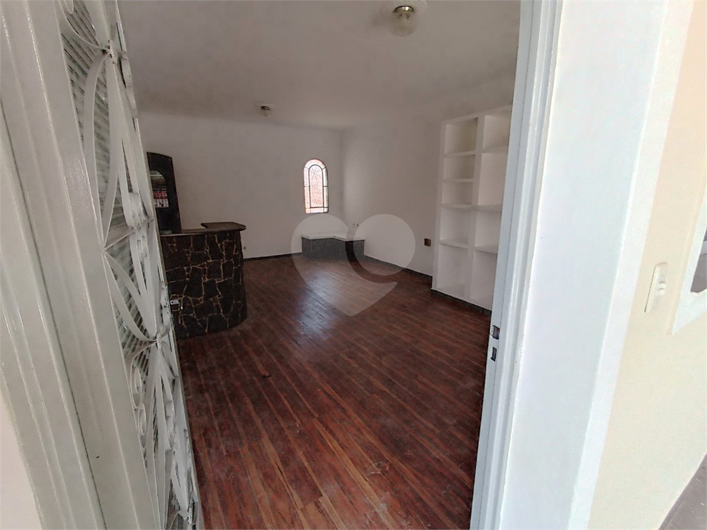 Casa à venda ou para alugar com 6 quartos, sendo 2 suítes, em Jardim Itália, Itapetininga, SP