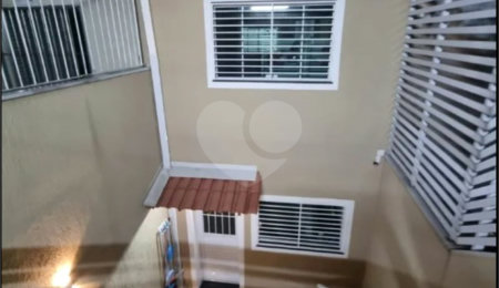 Sobrado à venda com 2 quartos em Santa Terezinha, São Paulo, SP