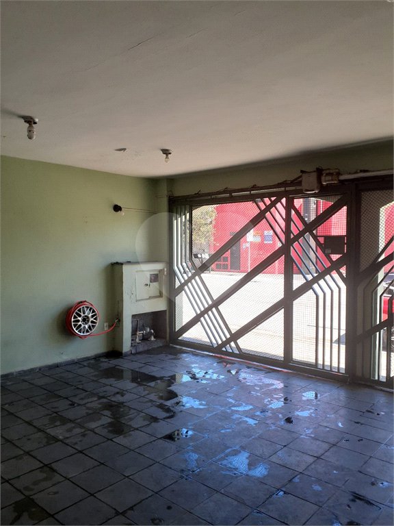 Sobrado à venda com 3 quartos em Parque Suzano, Suzano, SP
