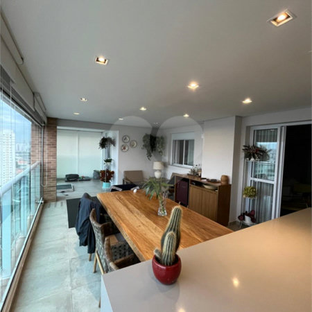 Apartamento à venda com 3 quartos, sendo 2 suítes, em Mooca, São Paulo, SP