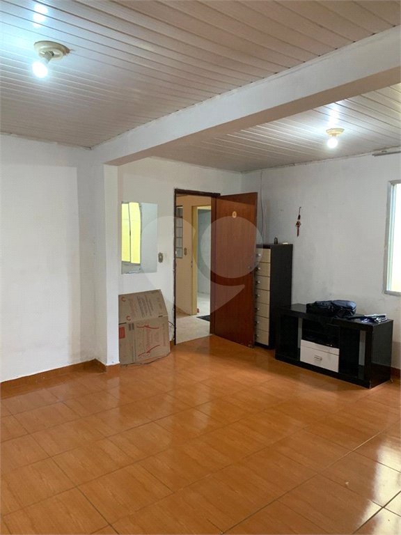 Sobrado à venda com 6 quartos, sendo 1 suíte, em Vila Aurora (zona Norte), São Paulo, SP