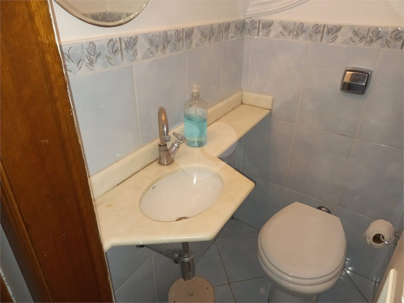 Sobrado à venda com 4 quartos, sendo 2 suítes, em Vila Hamburguesa, São Paulo, SP