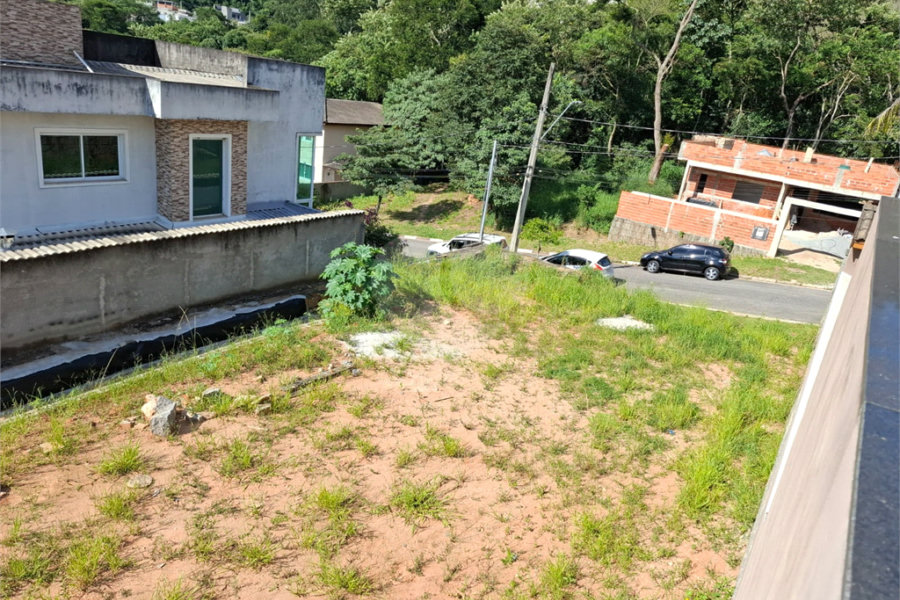 Terreno à venda no condomínio Itaguaçu da Cantareira, São Paulo - SP