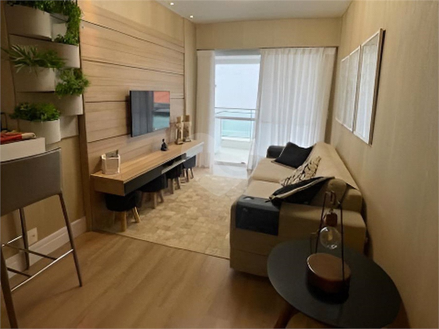 Apartamento à venda com 3 quartos, sendo 1 suíte, em São Bento, Cabo Frio, RJ