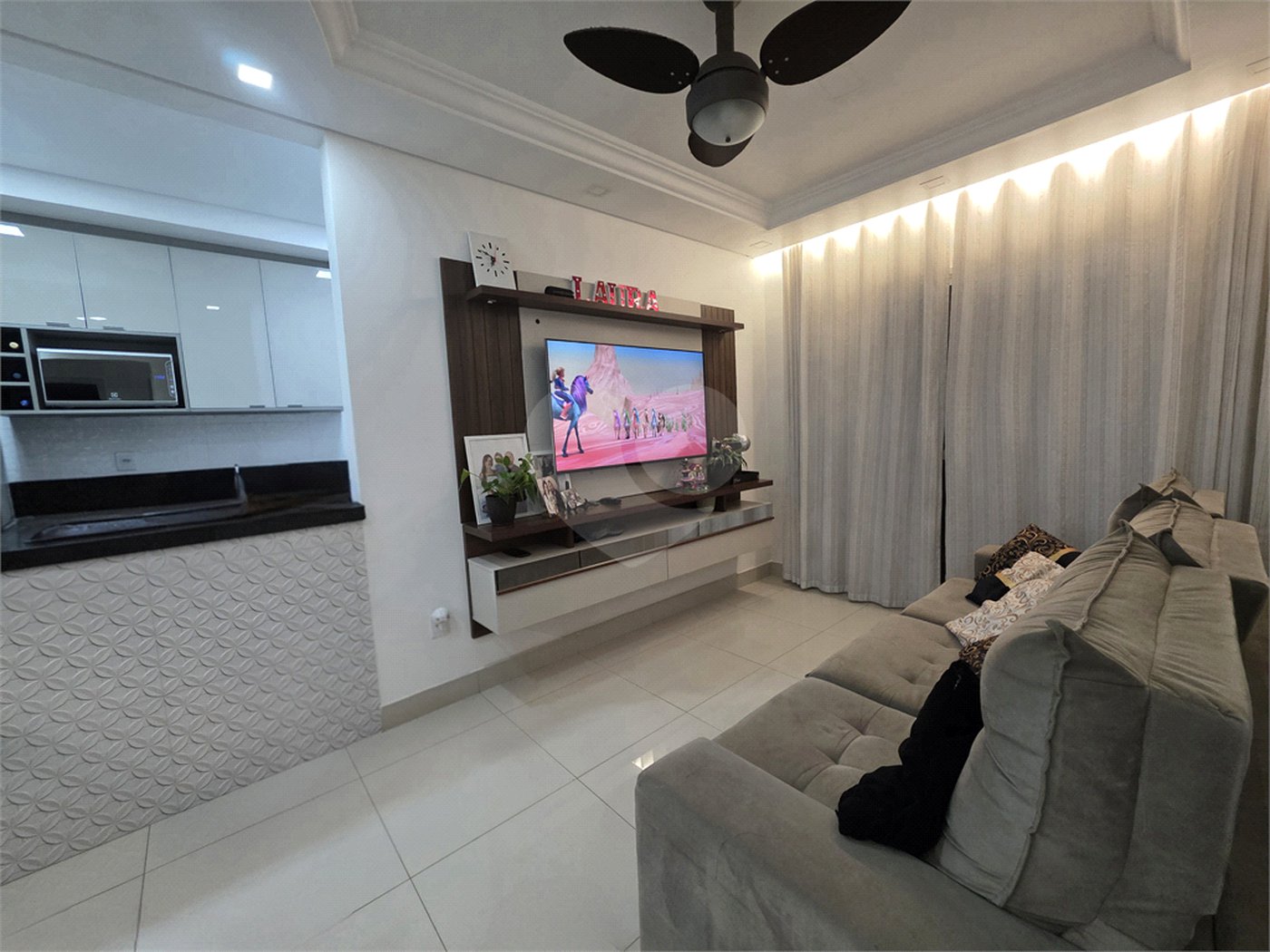 Apartamento à venda com 2 quartos, sendo 1 suíte, em Jardim Eldorado, Vinhedo, SP