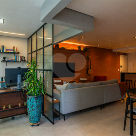 Apartamento à venda com 2 quartos, sendo 1 suíte, em Chácara Santo Antônio (zona Sul), São Paulo, SP